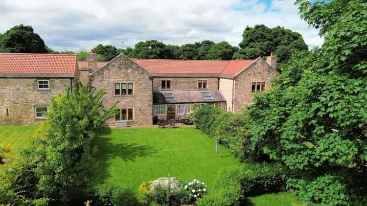 4 Bedroom Barn Conversion with Amazing Views and Ample Parking