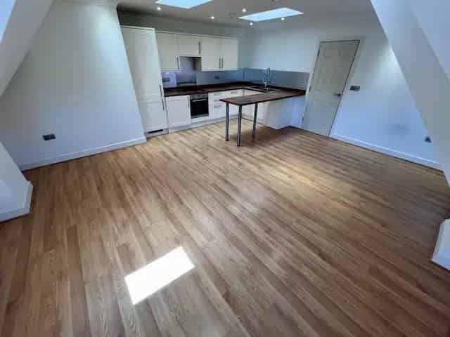 Solihull Town Centre One Bedroom Apartment Zero Deposit Available