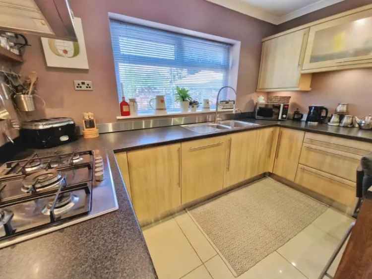 4 Bedroom Detached House for Sale Coed Parc Court