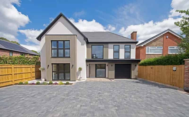 4 Bedroom Detached House for Sale Smalley