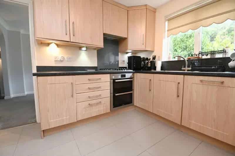 3 Bed Detached House for Sale in Darton
