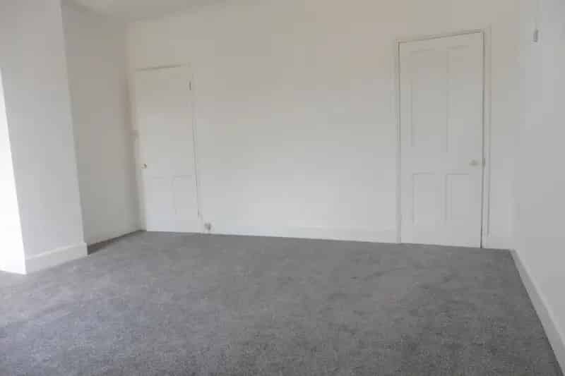 3 Bedroom Family Home Near City Centre - Zero Deposit Option