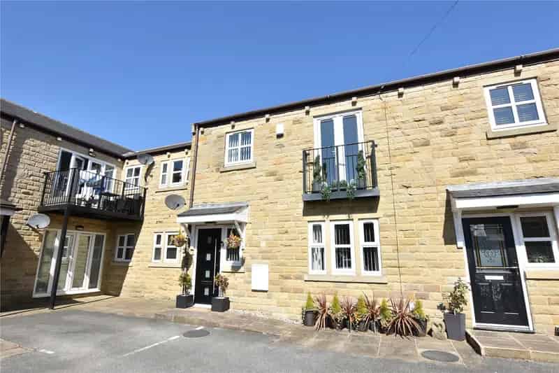 House For Sale , Leeds, England