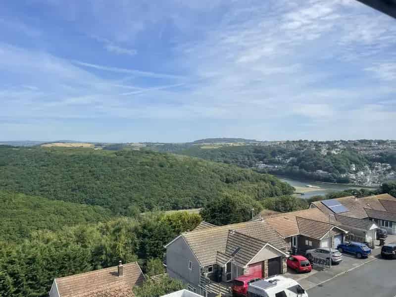 2 Bedroom Apartment for Sale West Looe Stunning Views