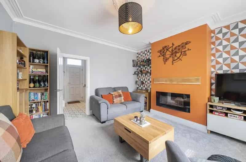 2 Bed Horsforth Terrace House For Sale