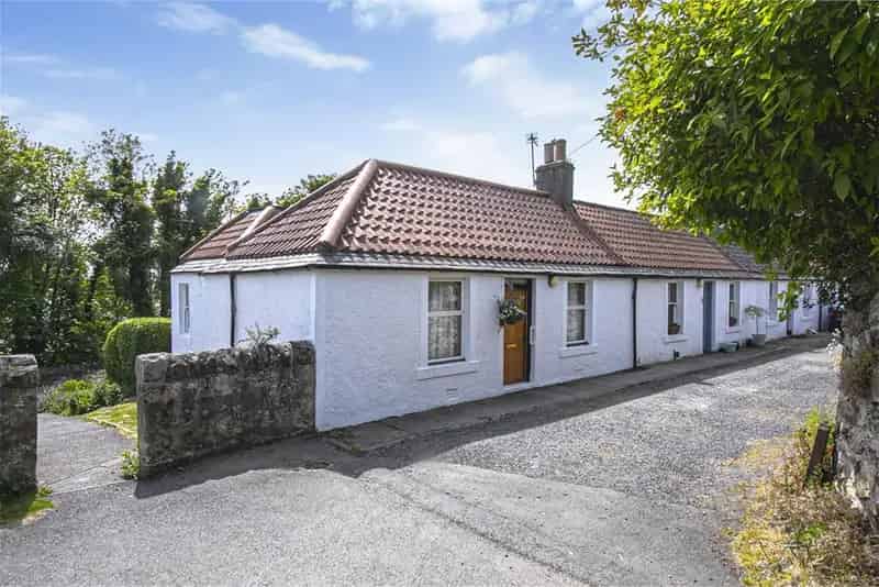 2 Bed Cottage Charlestown Private Garden Parking