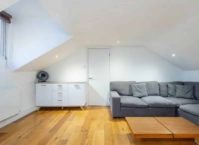 One Double Bedroom Flat in Lower Clapton