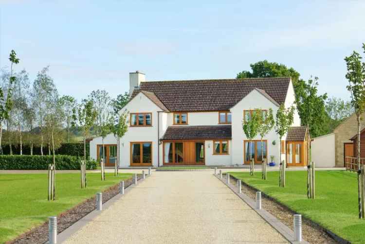 Contemporary Country House with Equestrian Facilities