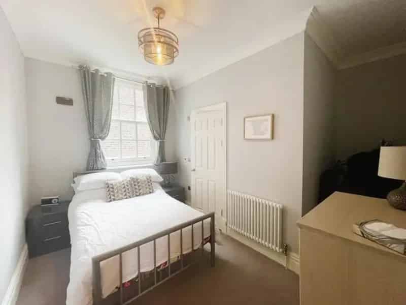 4 Bed Georgian Townhouse for Sale in Liverpool