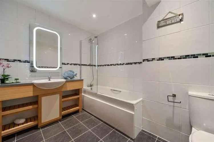 3 Bed Penthouse Apartment for Sale Newquay