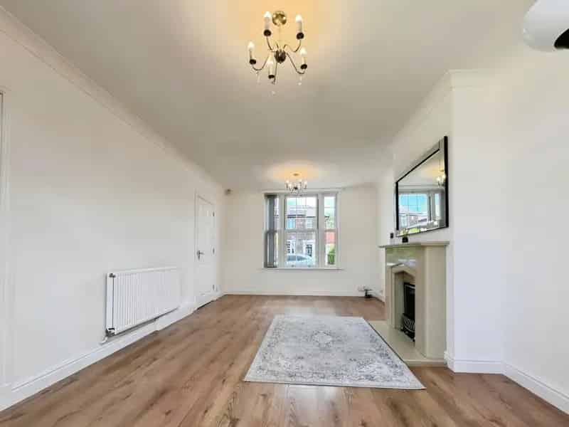 3 Bedroom House For Sale Modern Kitchen and Luxurious Bathroom