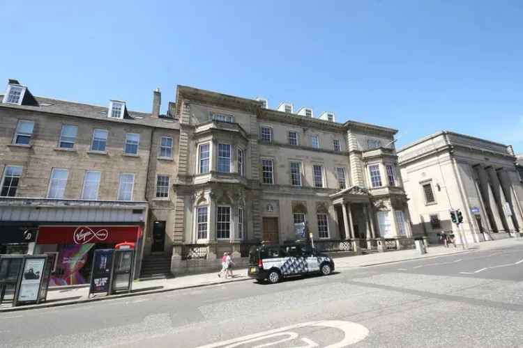 4 Bedroom Flat to Rent in Edinburgh's New Town