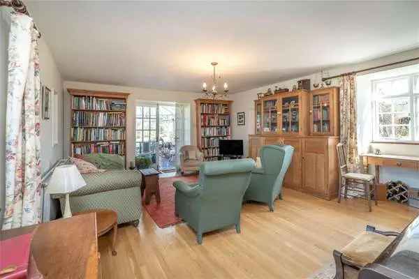 Drummit House Gartmore Stirling Stirlingshire FK8 3RY
