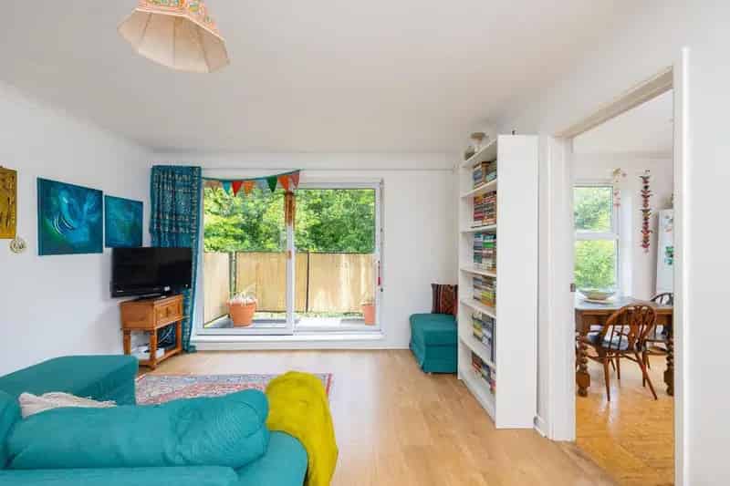 2 Bedroom Flat for Sale