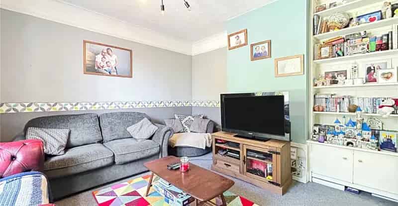 4 bedroom bungalow for sale