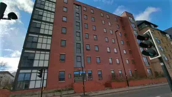 1 room flat of 10 m² in Sheffield