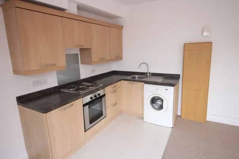1 Bedroom Grade II Listed Apartment For Sale Trowbridge