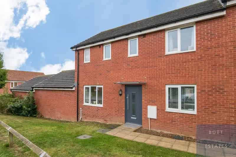 3 Bedroom Semi Detached House Hill Barton Vale