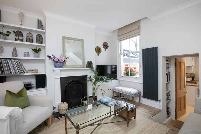 1 Bedroom Garden Flat Camberwell Chain Free