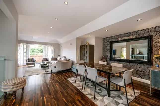 3-Bedroom Hampstead Apartment for Sale