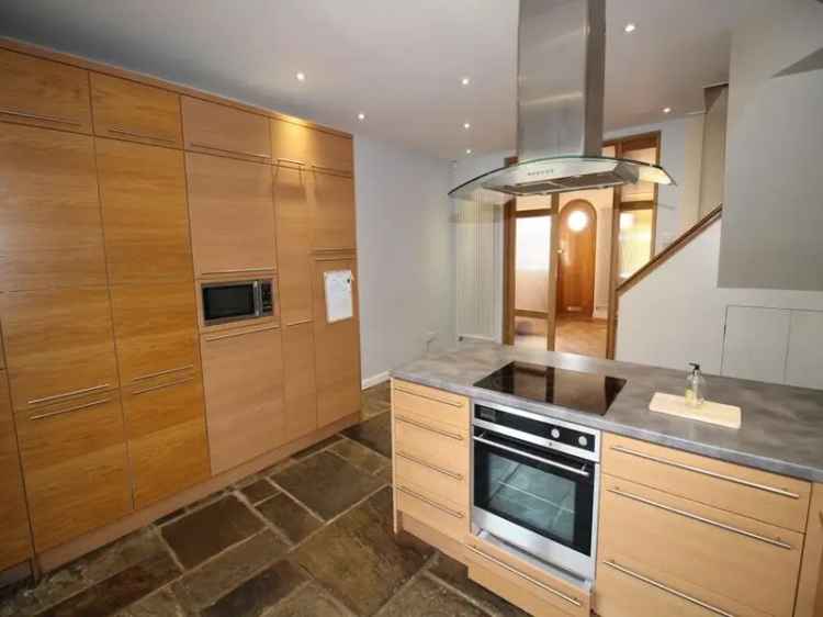 3 Bedroom Semi Detached House Shevington Greater Manchester