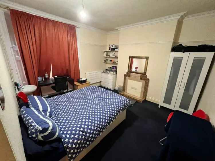 4 Bedroom Ground Floor Flat to Rent for Students and Young Graduates