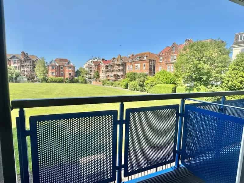 2 Bedroom Retirement Apartment Folkestone CT20