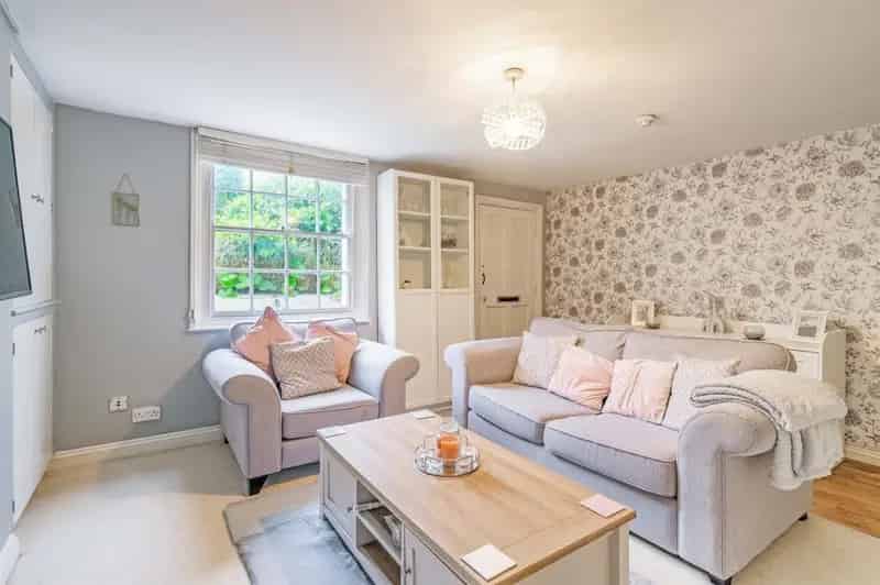 One Bedroom Apartment Tunbridge Wells First Time Buyer Investor