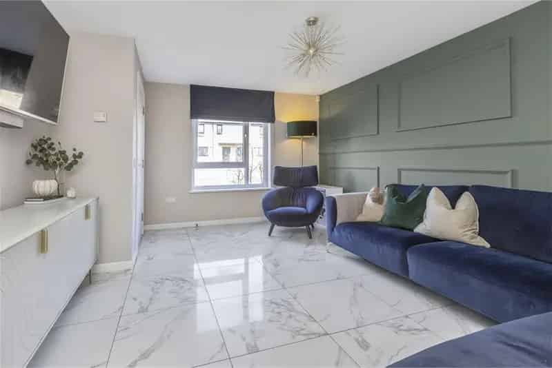 3 Bed Terraced House with South-Facing Garden and Allocated Parking