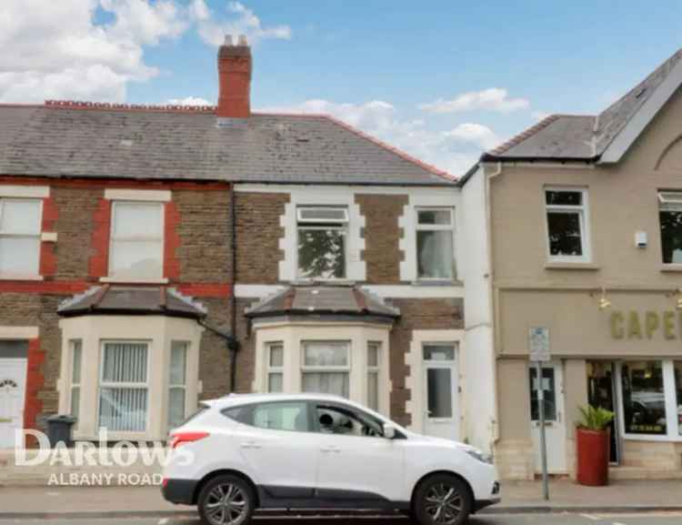 5 bedroom end of terrace house for sale