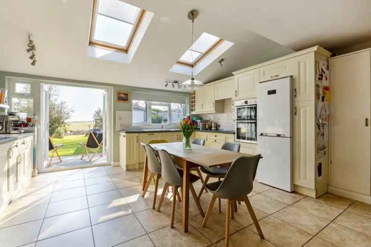 4 Bedroom Semi-Detached House for Sale