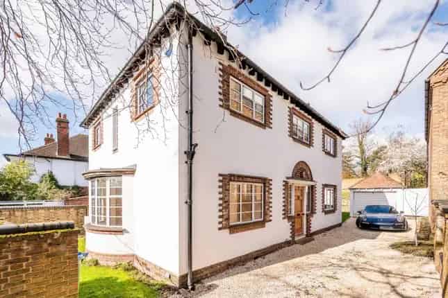 Property for sale in Kidbrooke Gardens, Blackheath, London SE3