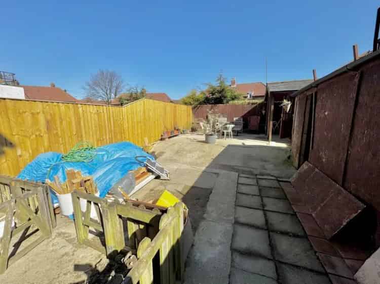 3 Bedroom Flat for Sale Scarborough Investment Opportunity