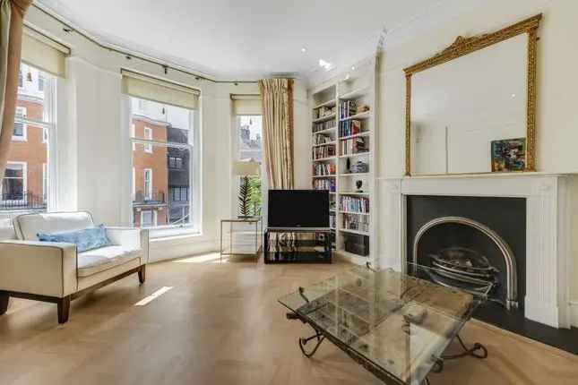 Flat for sale in Ormonde Gate, London SW3