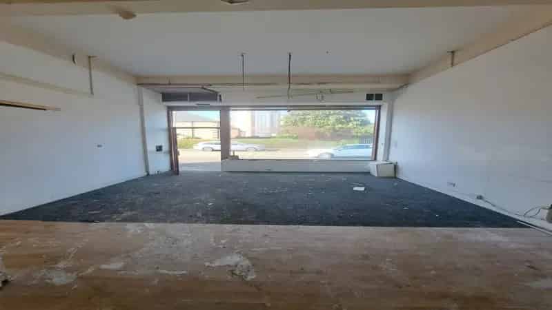 Ground Floor Retail Unit For Sale