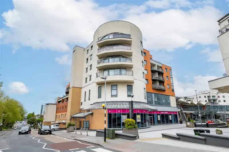 2 Bedroom Apartment to Rent