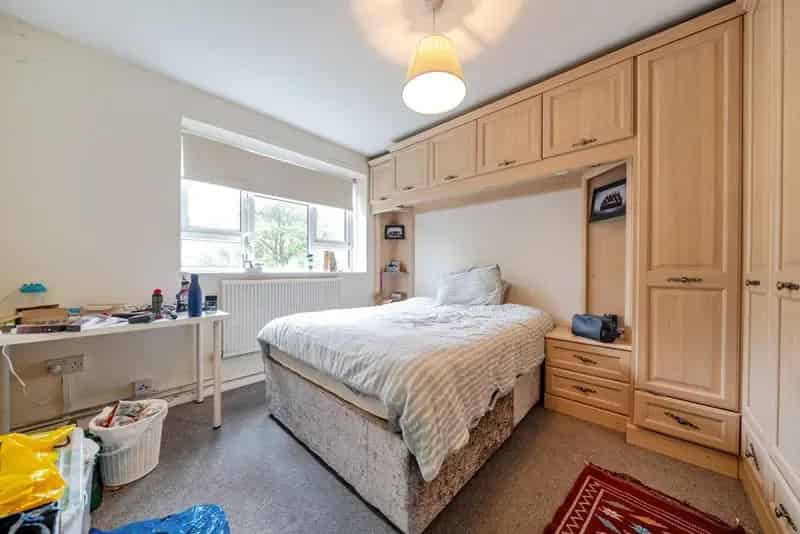 Spacious 3-Bedroom Apartment with Balcony and Parking