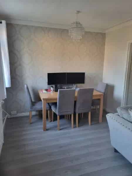 Large 3-Bedroom Maisonette Near Hammersmith