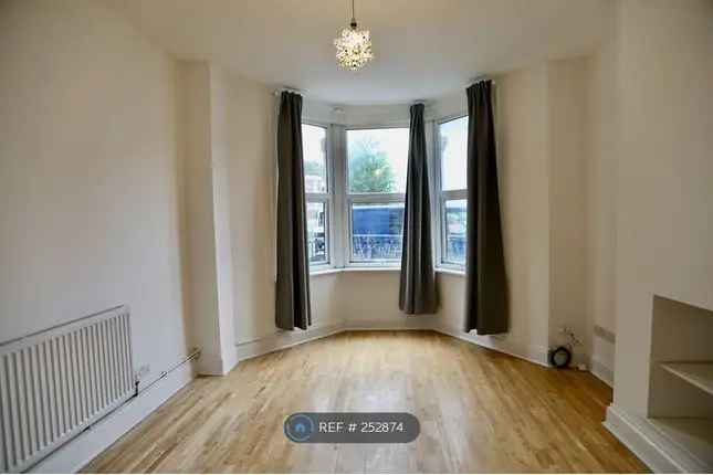 Terraced House to Rent in St Pauls Bristol BS2