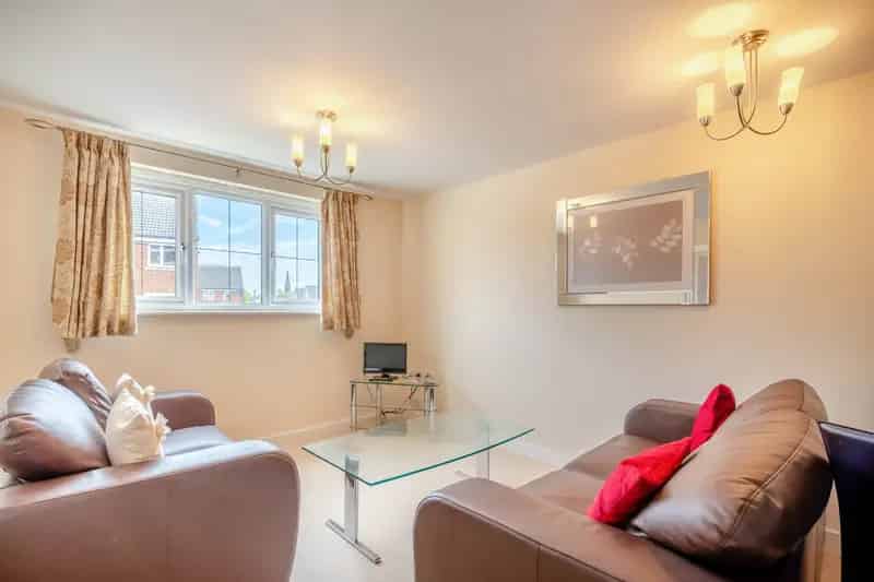 2 Bedroom Apartment House to Rent Morley