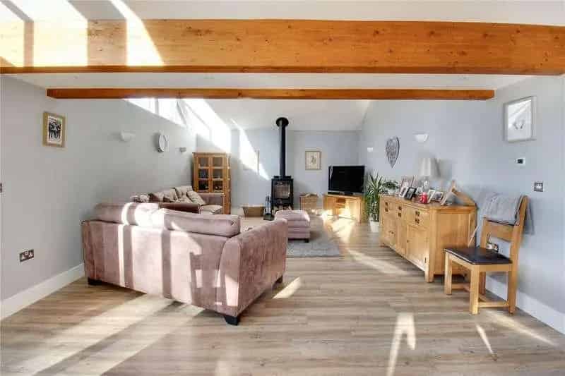 4 Bed Detached House For Sale