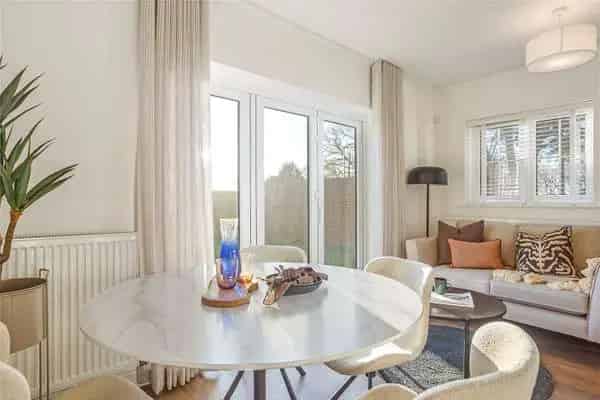 New Homes for Sale in Knights Grove Newbury Berkshire