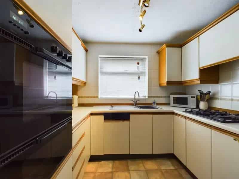 2 bedroom Bungalow
 For Sale