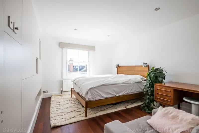 1 Bedroom Flat House to Rent
