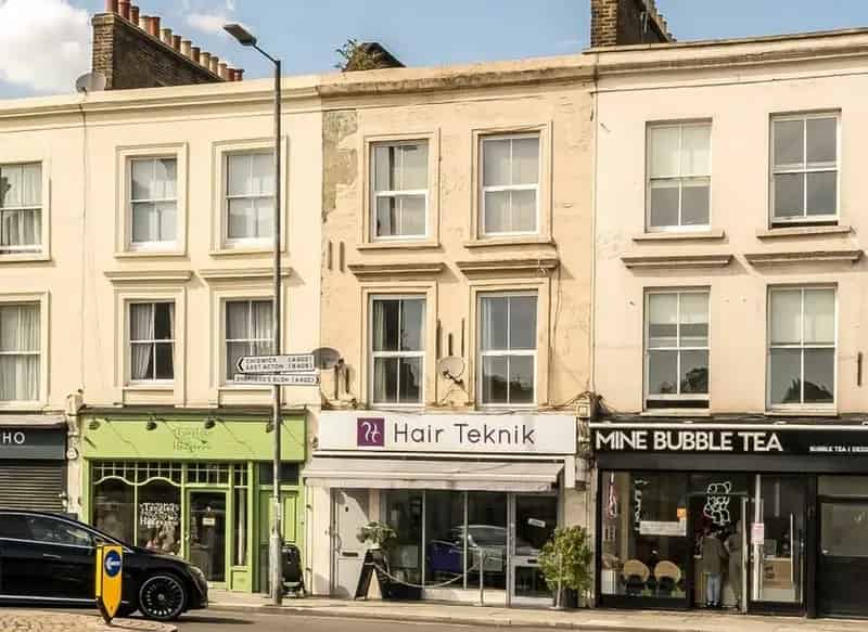Spacious Studio Flat near Ravenscourt Park