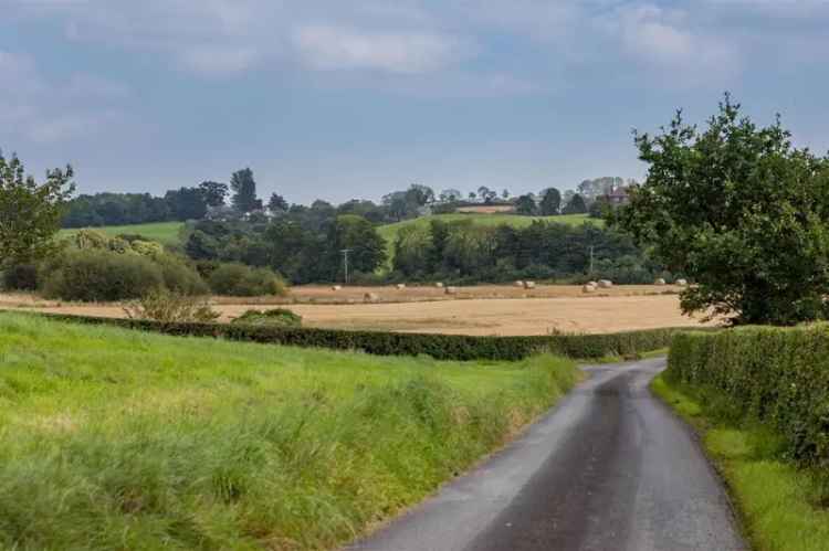 Farm For Sale in London, England