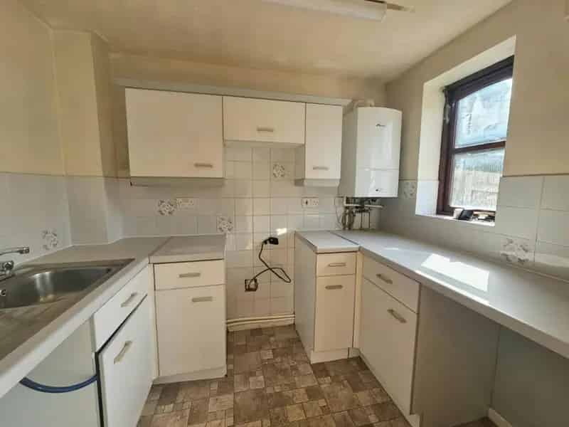 1 bedroom Flat
 For Sale