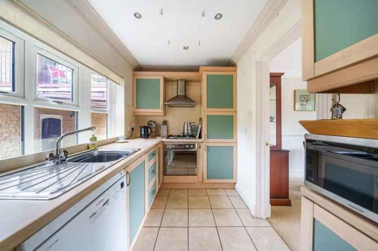 2 Bedroom Terraced House for Sale in Prestbury