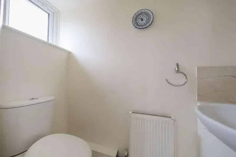 2 Bed House for Sale Near Boston Manor Tube