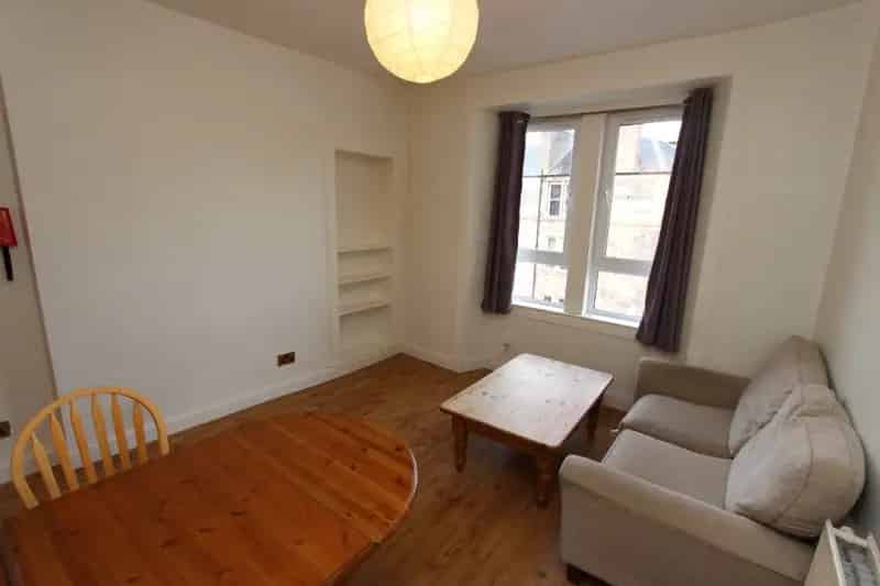 1 Bedroom Flat to Rent in Dalry